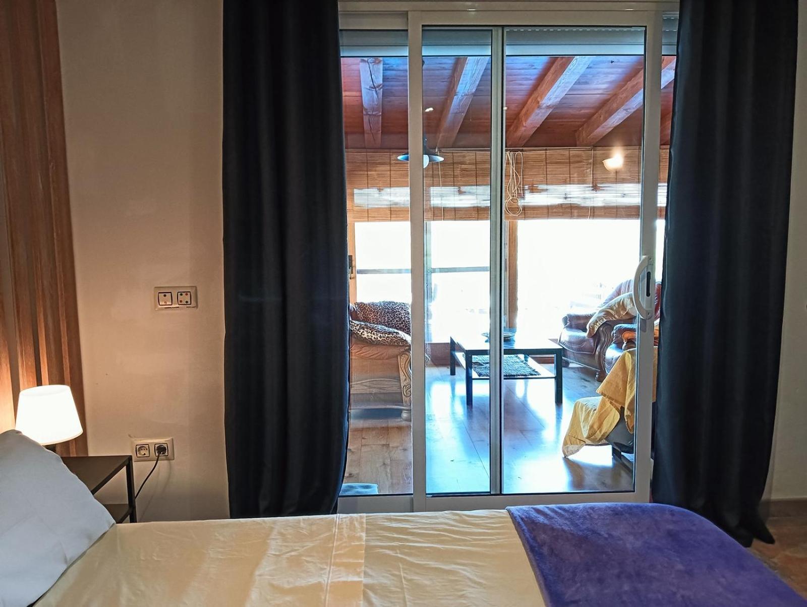 Villa Du Lac Speciale Pour Famille Avec Enfant Riudecanyes ภายนอก รูปภาพ