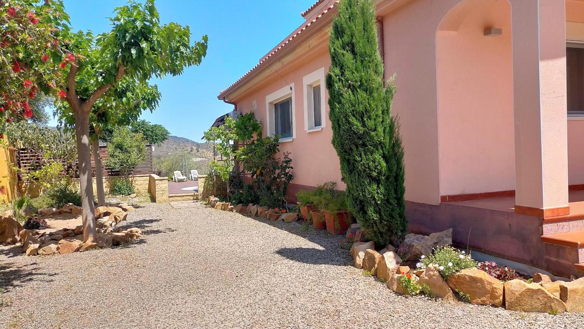 Villa Du Lac Speciale Pour Famille Avec Enfant Riudecanyes ภายนอก รูปภาพ